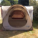 Tenda Base Second 4.1 della Quechua, si monta/smonta in un minuto ottima.