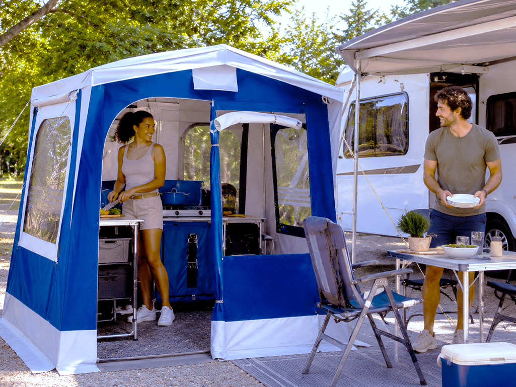 tenda-cucina-da-campeggio-139pcg-1.jpg Tende cucina da campeggio e cucinotti Brunner | MV Camping - immagine 1